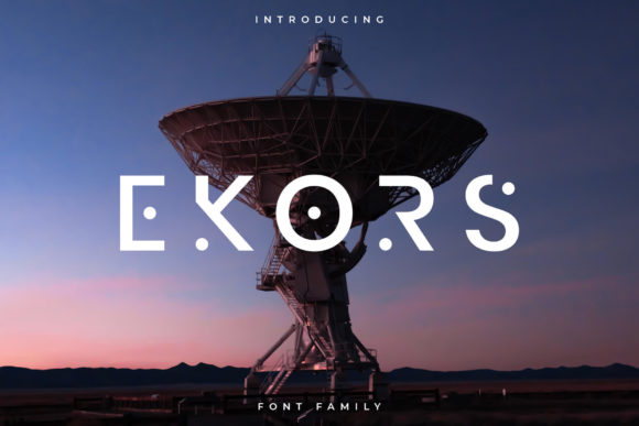 Ekors: A Futuristic Display Font for Editorial Design